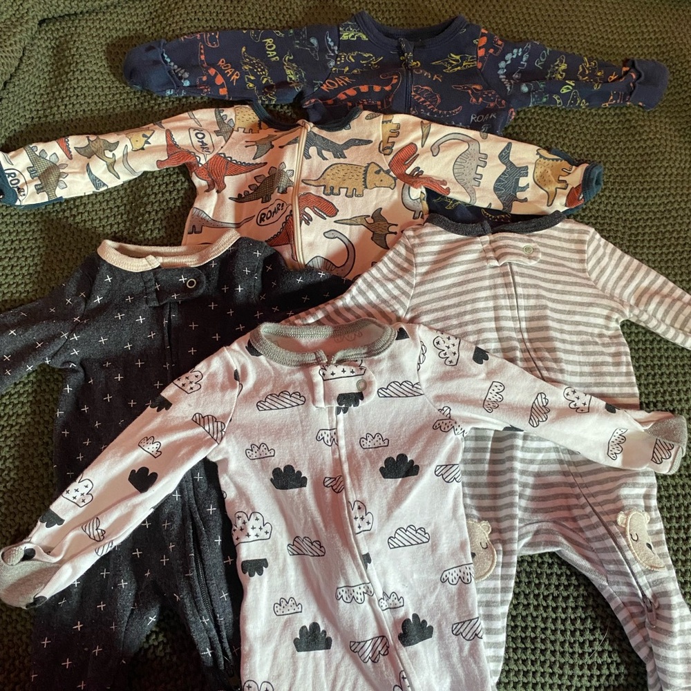 5 newborn sleepers
